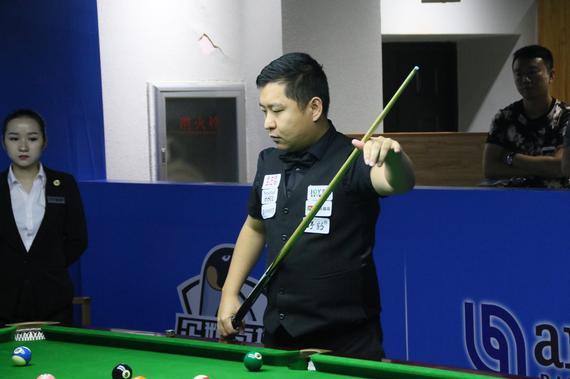 个进攻篮板 个进攻篮板